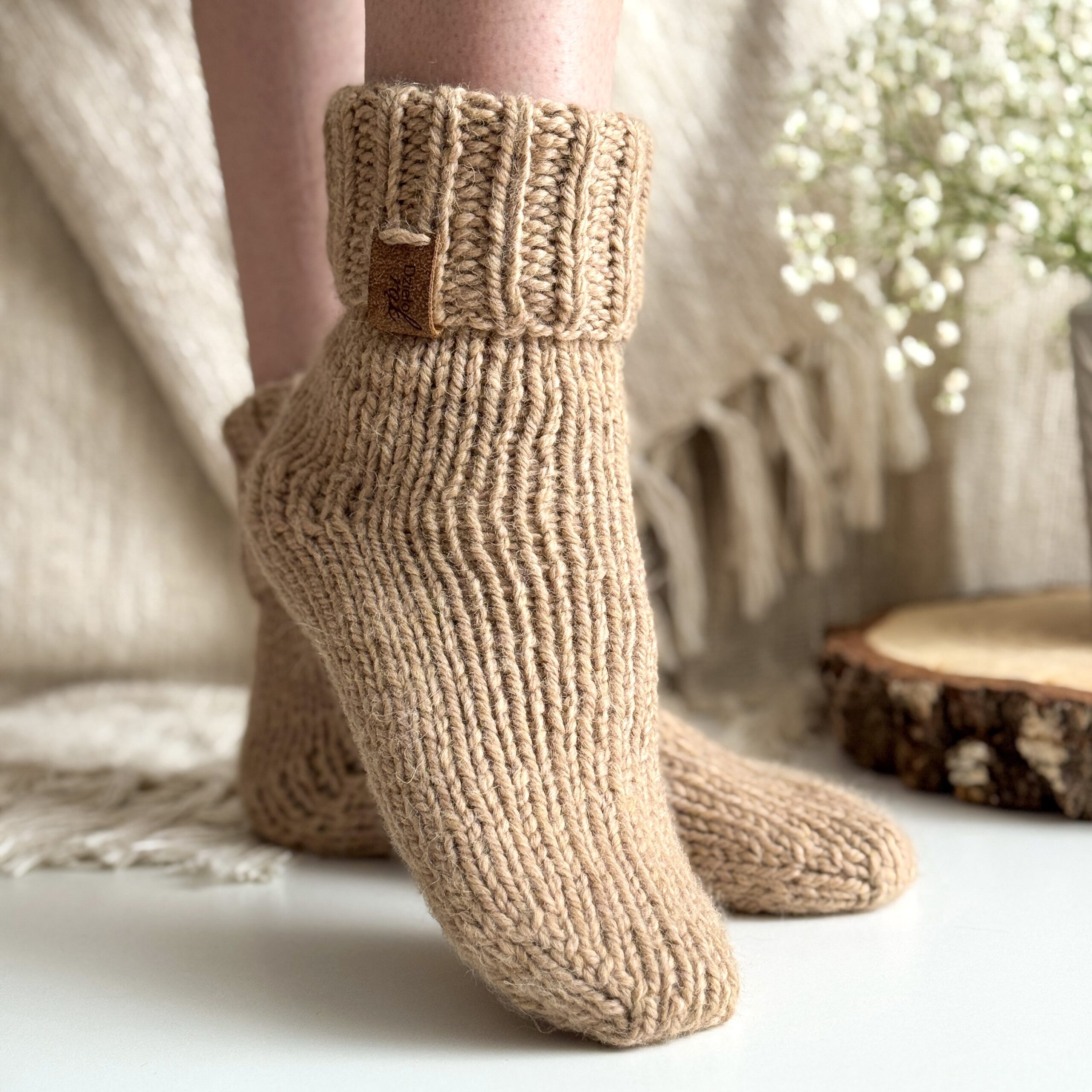 Grube skarpety wełniane - model klasyczny - kolor orzech ziemny